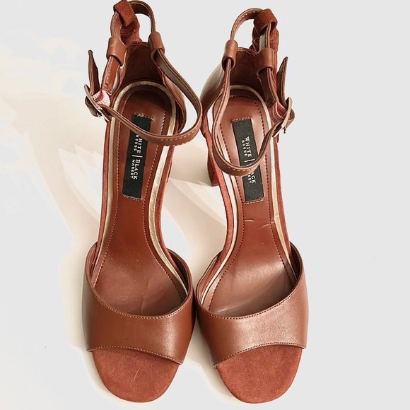 WHBM SUEDE TASSEL CHUNKY HEELS - Picture 5 of 12